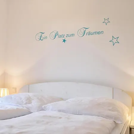 Apartament Stadtwohnung 9 *